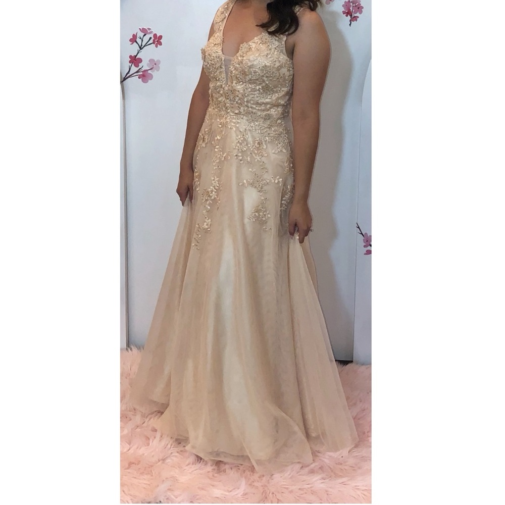Beautiful cream dress
